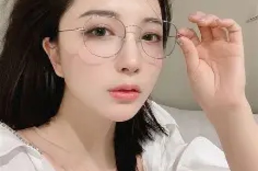 李晨怒斥前女友出轨明星们且爱且珍惜
