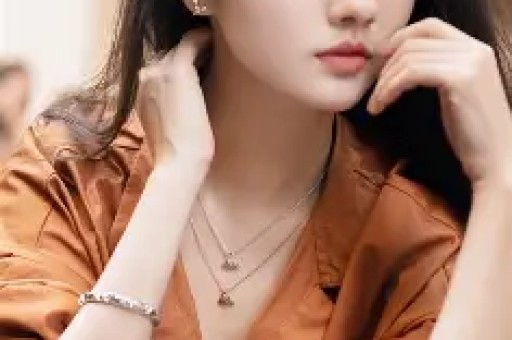 圈内男艺人被潜规则的瓜？Z女星和园区的瓜？金莎怀孕了？林依晨和老公形婚？